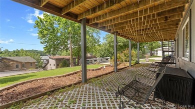 Affordable lake living with the features buyers are searching - photo 7