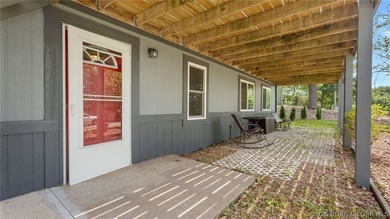 Affordable lake living with the features buyers are searching - photo 10