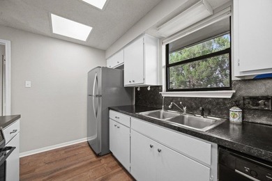 Experience the best of Horseshoe Bay living in this - photo 15