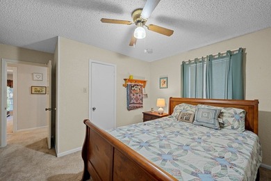 Lamar Peninsula Retreat under Majestic Coastal Oaks. Nestled - photo 18