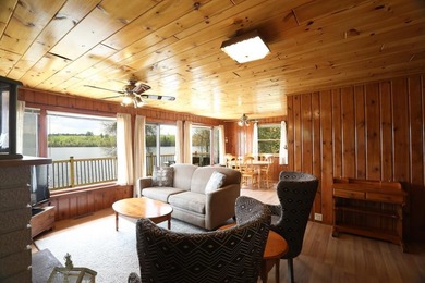 Lake Vermilion Log Home: Rare South Facing 3+BR, 3 BA, Like New - photo 21