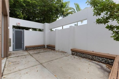 Prime Bonita Beach Road Restaurant & Bar Opportunity - Steps - photo 31