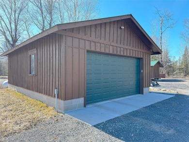Lake Vermilion Log Home: Rare South Facing 3+BR, 3 BA, Like New - photo 38
