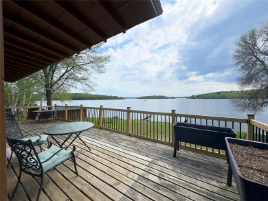 Lake Vermilion Log Home: Rare South Facing 3+BR, 3 BA, Like New - photo 40
