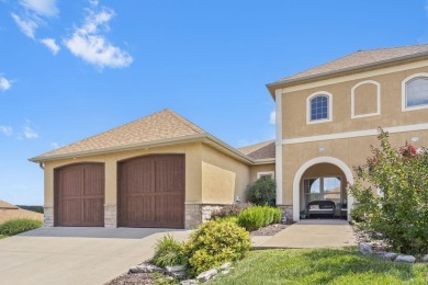 Table Rock Lake Townhome/Townhouse For Sale in Hollister Missouri