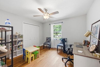 Welcome to this beautifully renovated 3-bedroom, 2-bath home in - photo 24