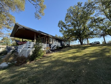 Lake Warren Lot For Sale in Monmouth Illinois