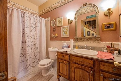 A true masterpiece filled with distinctive architectural details - photo 36