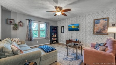Great Horseshoe Bend location, nearly an acre of wooded ground - photo 3