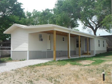 Lake McConaughy Home For Sale in Lewellen Nebraska