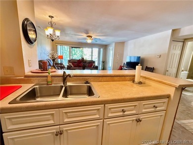 Enjoy lake living at its best in this well-maintained 2-bedroom - photo 8