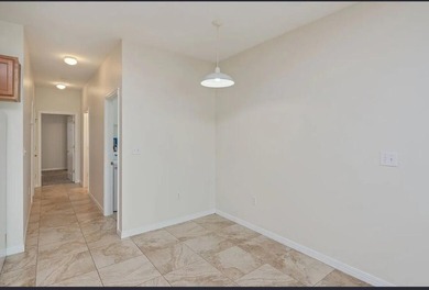 This multi-unit building Great Rental Income with 4 individual - photo 7