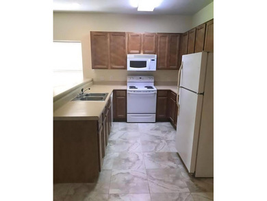This multi-unit building Great Rental Income with 4 individual - photo 8