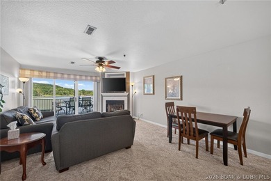 You're in luck just listed 3 bedroom 2 bath walk-in end unit is - photo 8