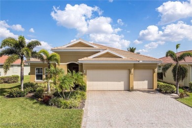 (private lake, pond, creek) Home For Sale in Cape Coral Florida