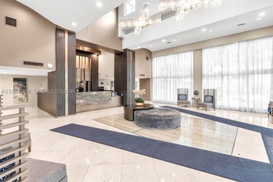 A MUST SEE! SPACIOUS, BRIGHT & BEAUTIFULLY RENOVATED! This - photo 8