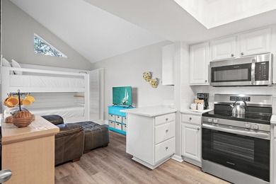 Discover your furnished beach retreat in Sandestin Golf & Beach