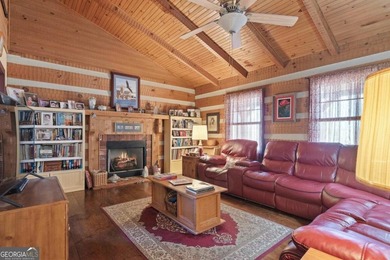 Log Cabin life in a great location with Lake Oconee views and a - photo 13