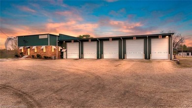 Immaculately maintained commercial property ideally located on - photo 2