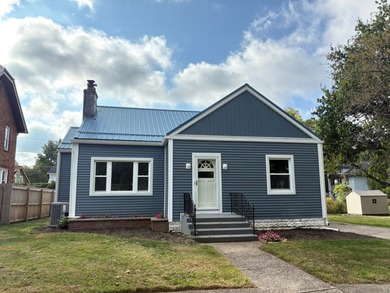 Lake Erie Home Sale Pending in Erie Pennsylvania