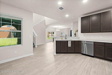 PRICED TO SELL! Lowest per square foot townhouse currently - photo 4