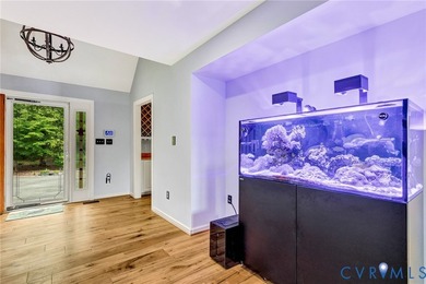 Privacy, tranquility and WATERFRONT! This custom transitional - photo 26