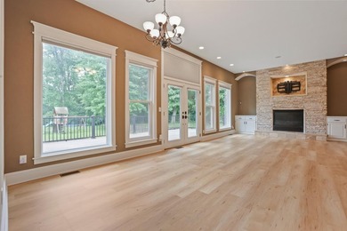 Welcome to this beautifully crafted custom walkout rambler - photo 9