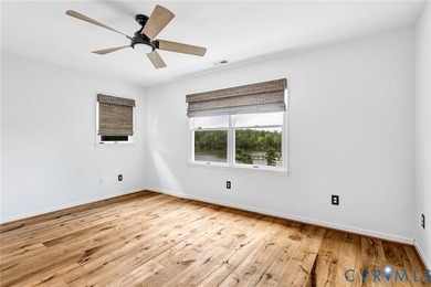 Privacy, tranquility and WATERFRONT! This custom transitional - photo 46