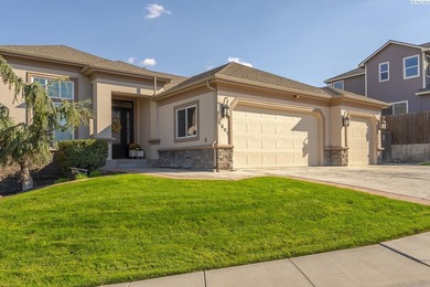 MLS# 288085 Welcome to your dream home, nestled within the - photo 4