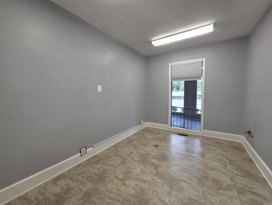 Position your business for success in this well-located - photo 18