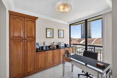Enjoy this beautiful open floor plan with ceiling to floor - photo 21