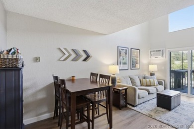 Completely remodeled and turn-key, this 3-bedroom, 2-bath condo - photo 3