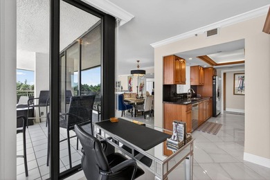 Enjoy this beautiful open floor plan with ceiling to floor - photo 23