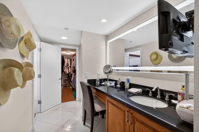 Enjoy this beautiful open floor plan with ceiling to floor - photo 36