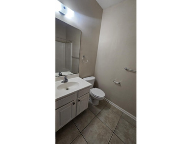GREAT INVESTMENT PROPERTY! - $7,015.00 mo. Insurance: $5,100.00 - photo 8