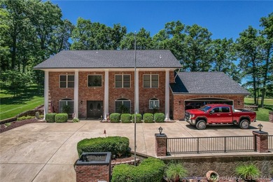 Some homes simply offer more room. This one gives you space to - photo 4