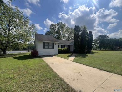 Lake Home For Sale in Centre, Alabama