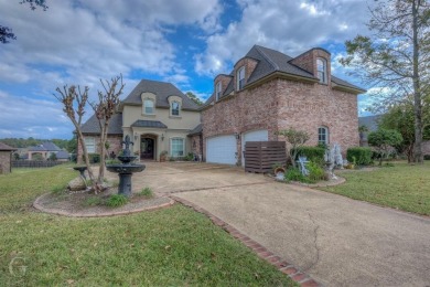 Lake Home For Sale in Shreveport, Louisiana