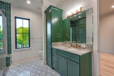 Welcome to this exceptional modern farmhouse nestled within the - photo 11