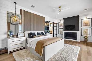 Experience refined lake living in this exceptional - photo 12