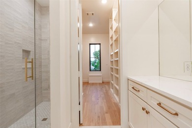 Welcome to this exceptional modern farmhouse nestled within the - photo 15