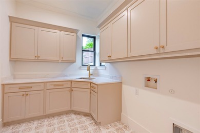 Welcome to this exceptional modern farmhouse nestled within the - photo 20