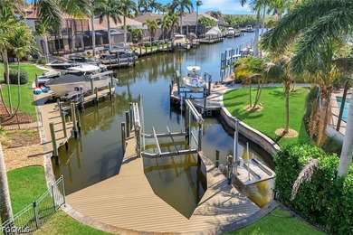 DIRECT GULF ACCESS | SOUTHWESTERN REAR EXPOSURE | ESTATE LIVING - photo 46