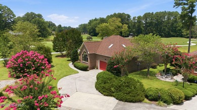 Welcome to low-maintenance, resort-style living on the Emerald - photo 2