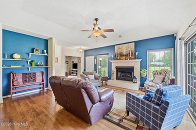 Welcome to low-maintenance, resort-style living on the Emerald - photo 10