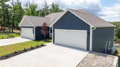 Brand-new, never-lived-in villa located at the 1MM in the - photo 3