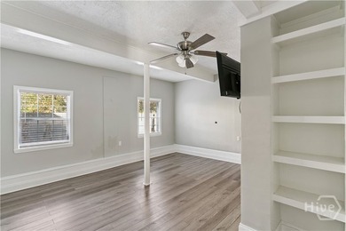 Renovated Coastal 5BR/3.5BA 2300sqft Single Family Home on Saint - photo 18
