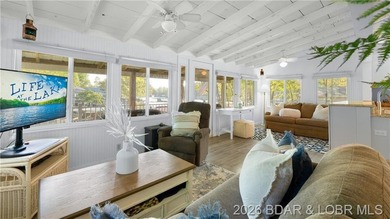This Cape Cod cottage offers the quintessential lake escape - photo 8