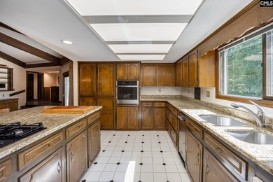 Discover 539 Circle H Woods in Prosperity where timeless design - photo 32