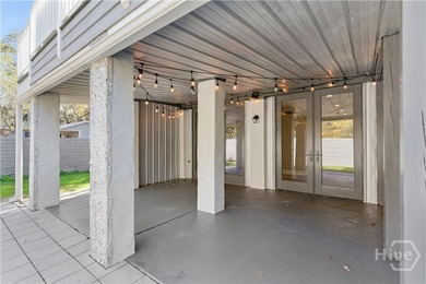 Renovated Coastal 5BR/3.5BA 2300sqft Single Family Home on Saint - photo 41